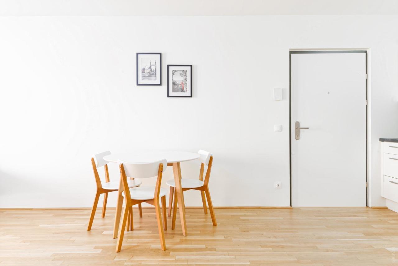 Whats-App Self-Check-In - 1Br Apartment, Near Airport,15 Min To Center Vienna Exterior photo