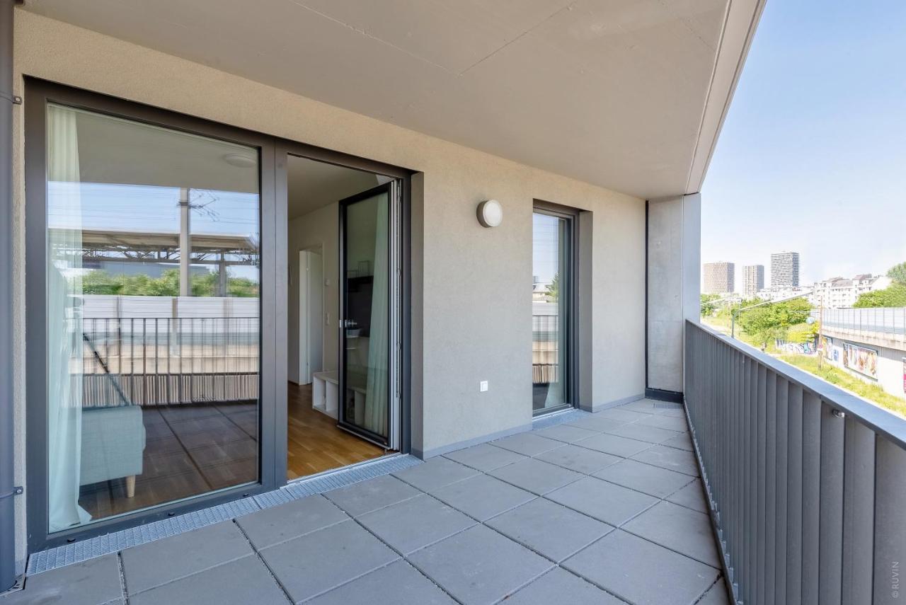 Whats-App Self-Check-In - 1Br Apartment, Near Airport,15 Min To Center Vienna Exterior photo